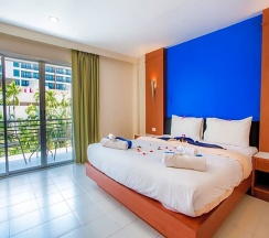 Двухместный номер Deluxe двуспальная кровать в Kata Blue Sea Resort