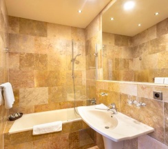 Двухместный номер Standard двуспальная кровать в Hotel U Prince Prague by BHG