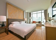 Номер Executive в Eastin Grand Hotel Sathorn Bangkok