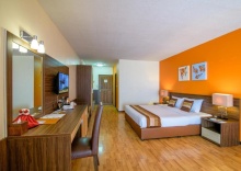 Номер Deluxe с видом на море в Golden Beach Cha-Am Hotel