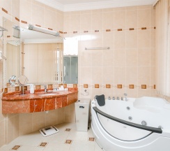 Люкс с террасой двухкомнатный в Южное взморье