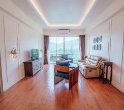 Семейный люкс Nai Muang в Katathong Golf Resort & Spa