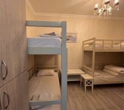 Бюджетный четырехместный номер в VIP 29