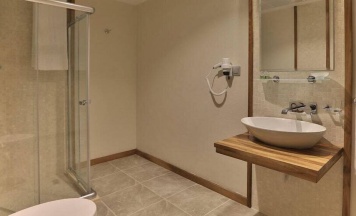 Люкс с балконом в Kaçkar Resort Hotel