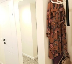 Улучшенный номер с балконом в Apartin