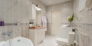Москва: Апартаменты GMApartments (ДжиЭмАпартментс) на улице Большая Дмитровка 22 строение 1