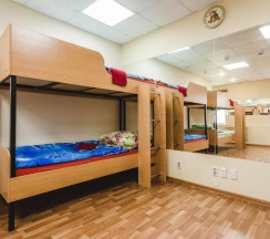 Кровать в 8-местном общем номере (удобства на этаже) в Тихое место