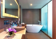 Одноместный семейный люкс Executive в Novotel Bangkok Platinum