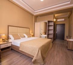 Двухместный номер Deluxe (двуспальная кровать) в Hotel ML