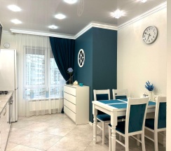 2-комнатные апартаменты улучшенные в Апартаменты Fishing Vilagge Luxe (Рыбная деревня Люкс) на улице Октябрьская 57
