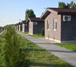 Дом на 6 спальных мест с террасой в Лазурная