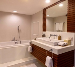 Двухместный люкс c 1 комнатой двуспальная кровать в Dusit Thani Pattaya