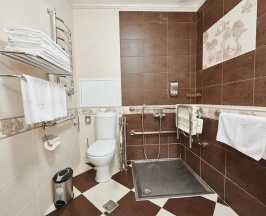 Двухместный номер для людей с ограниченными возможностями 2 отдельные кровати в Отель Виктория на Замковой