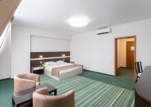 Номер повышенной комфортности (Junior suite Double Bed) в ParkCity