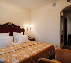 Номер Люкс (двухкомнатный) в Ring Premier Hotel