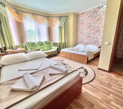 Стандартный четырехместный номер в Каролина