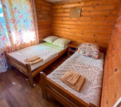 ПБ (Полублагоустроенный номер 1 этаж) в Алтан