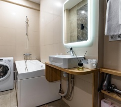 Квартира в Апартаменты на Прапорщика Комарова 58, кв.230