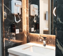 Двухместный номер Standard двуспальная кровать в Отель Avant Hotel Tashkent Pool&Spa