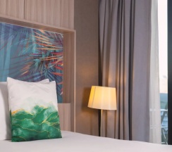 Двухместный номер Grand Deluxe с видом на закат (двуспальная кровать) в Patong Bay Residence