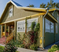 Жёлтый Дом, пер. Садовый, д. 14 в Желтый дом