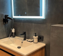 Полулюкс с балконом и с видом на море в Айтар Морские корпуса