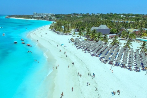Кендва: Отель Kendwa Rocks Beach Hotel