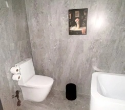 Полулюкс Premium с балконом и с видом на реку в Апарт-отель Mtrediani Wine Lodge