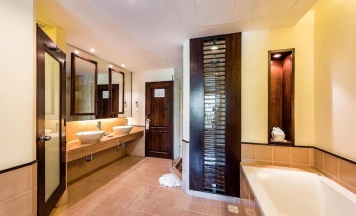 Двухместный номер Deluxe Grand 2 отдельные кровати в Duangjitt Resort & Spa