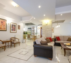 Апартаменты в Yellow Sun Marine Apt