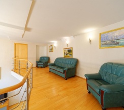 4-комнатные апартаменты улучшенные в Имидж