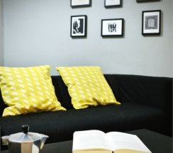 Номер Standard с красивым видом из окна в Goodfellas Thong Lor Hostel