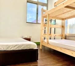 Трёхместный номер Standard в Bayhouse Hostel Penghu