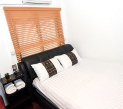Двухместный номер Standard двуспальная кровать в KAYAN Hostel