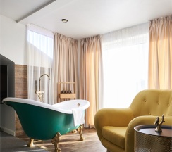 Романтичный в Yantarny Resort