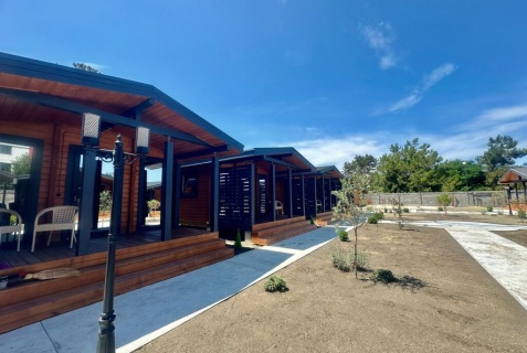 Лдзаа: Коттедж Хвоя Cottage House