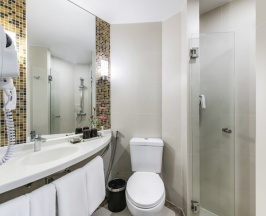 Четырёхместный номер семейный в ibis Samui Bophut