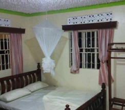 Коттедж Comfort в Camp Fred Hotel