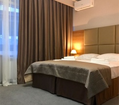 Стандартный семейный номер с балконом в River star