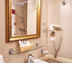 Стандарт Комфорт с односпальной кроватью в Центральный by USTA Hotels