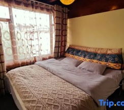 Двухместный номер Standard двуспальная кровать в Up In The Air Youth Hostel