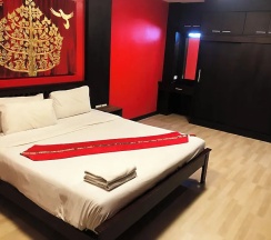 Двухместный номер Deluxe двуспальная кровать в Zip Lounge & Apartments