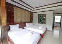 Трёхместный номер Deluxe в Phi Phi Andaman Beach Resort