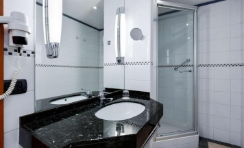Двухместный номер Premium двуспальная кровать в NH Collection Brussels Centre