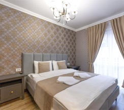 Четырехместный номер "Люкс" с балконом в Горная Роза