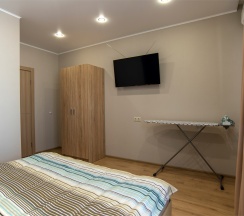 Апартаменты с 2 спальнями. Вид на реку Казанку и аквапарк "Ривьера" в Sibgat Apartments