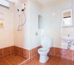 Двухместный номер Deluxe с балконом двуспальная кровать в City 1 Residence