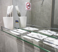 Комфорт с двумя односпальными кроватями в Eagle House Inn