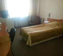 1-местный номер стандарт (с завтраком) в Лена