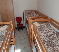 Кровать в общем номере в Hostel H.O.